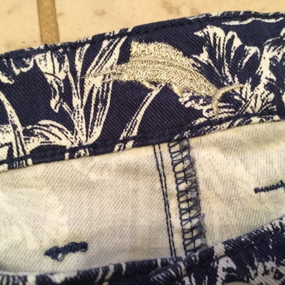 Tommy Bahama Eclipse Floral Skinny Ankle Jeans - Picture 8 of 8